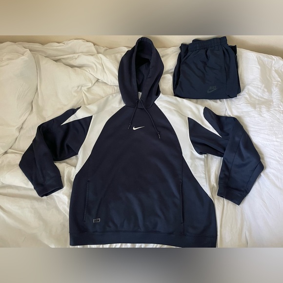 Unisex Vintage Nike Pullover Hoodie & Track Pants - Picture 1 of 7